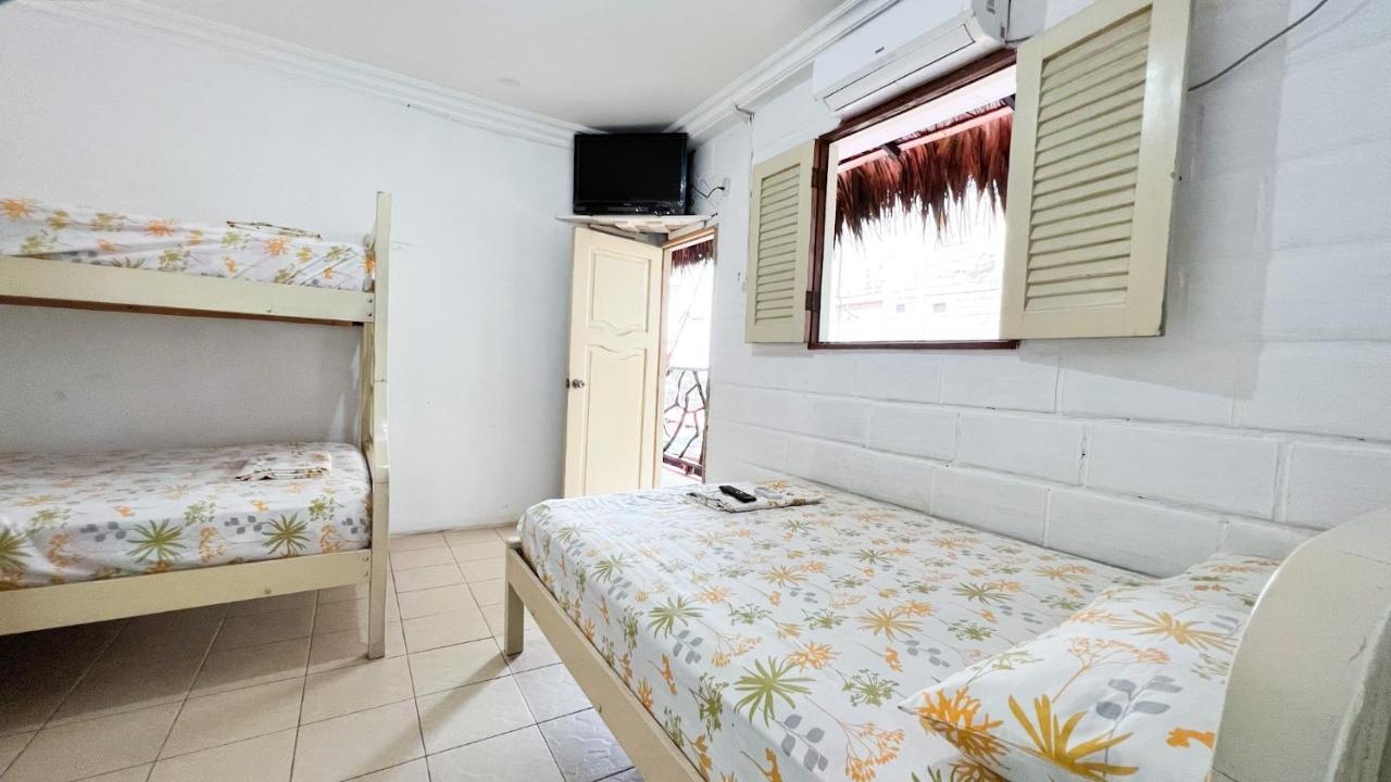 Arrecife Montanita Hostal Extérieur photo